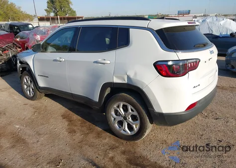 2025 Jeep Compass Latitude 4X4 from USA, damaged, VIN 3C4NJDBN1ST547173